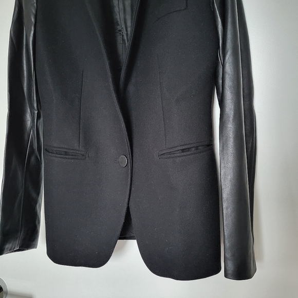 Aritzia Babaton Black Wool Cashmere Blend Vegan Leather Fred Blazer - Picture 6 of 13
